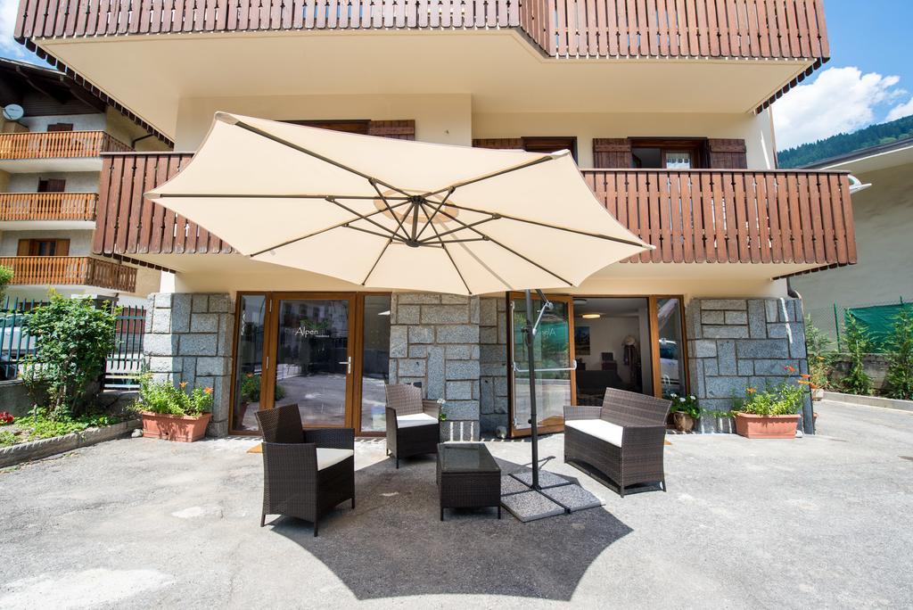 Residence Alpen Casavacanze Pinzolo Extérieur photo
