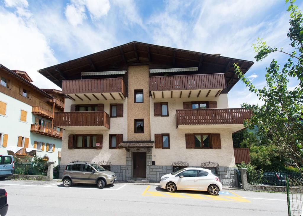 Residence Alpen Casavacanze Pinzolo Extérieur photo